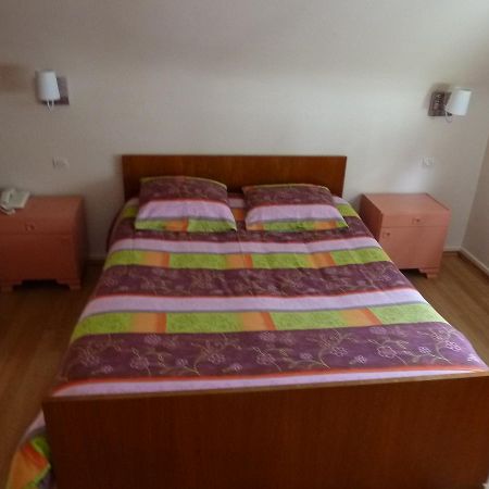 מלון Marmoutier Aux Deux Clefs מראה חיצוני תמונה